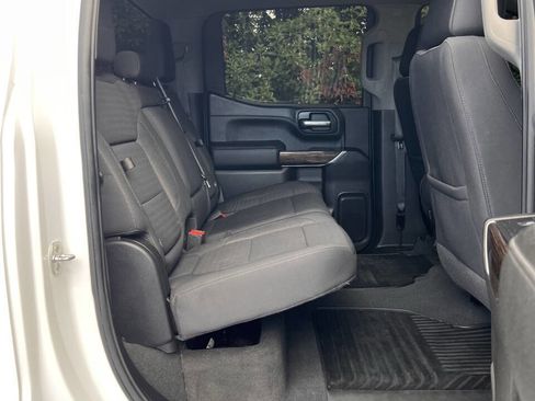 Used 2021 GMC Sierra 1500 Elevation image 18