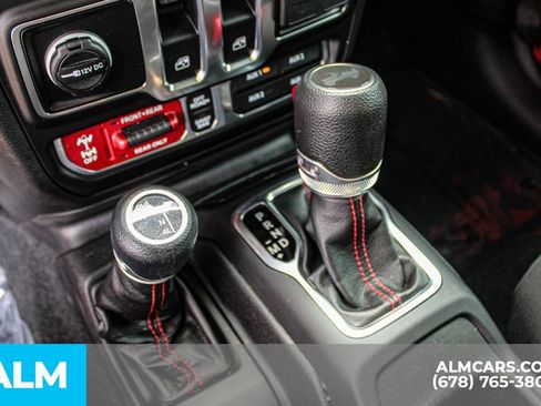 Used 2023 Jeep Wrangler Rubicon AWD/4WD image 34