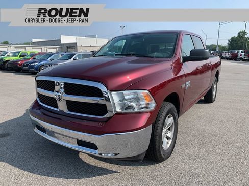 Used 2020 RAM 1500 Classic SLT AWD/4WD image 1
