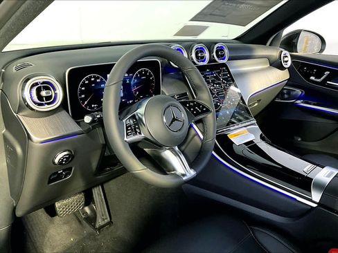 New 2026 Mercedes-Benz GLC 300 4MATIC image 9