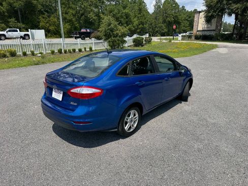 Used 2018 Ford Fiesta SE FWD image 6