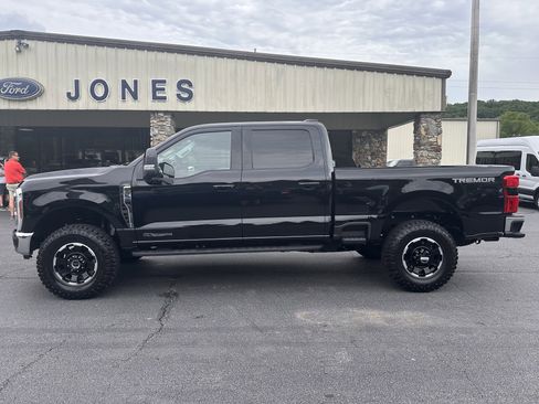 Used 2026 Ford F350 Lariat w/ Tremor Off-Road Package AWD/4WD image 1