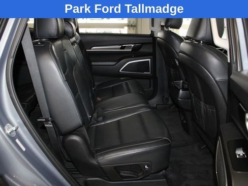 Used 2020 Kia Telluride S w/ S 8 Passenger Seating Package image 27