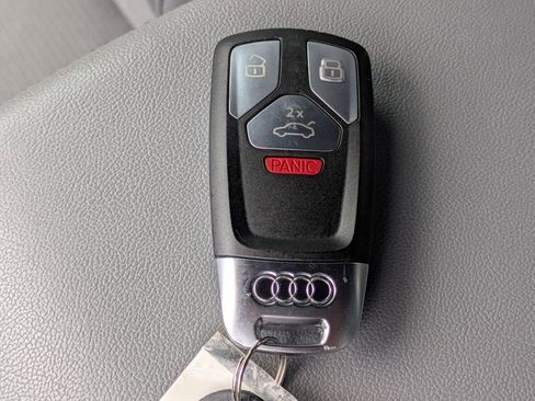 Used 2025 Audi SQ5 Premium Plus AWD/4WD image 54
