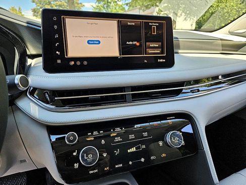 New 2026 INFINITI QX60 Luxe w/ Family Package image 19