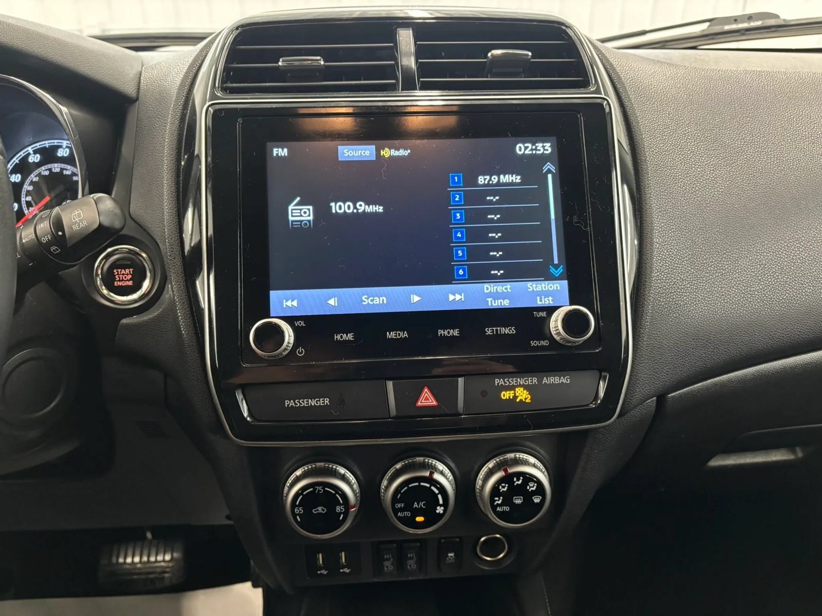 Used 2021 Mitsubishi Outlander Sport SE AWD/4WD image 38