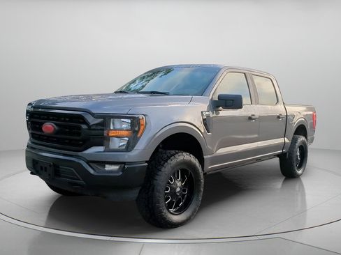 Used 2023 Ford F150 XLT w/ Bed Utility Package AWD/4WD image 12
