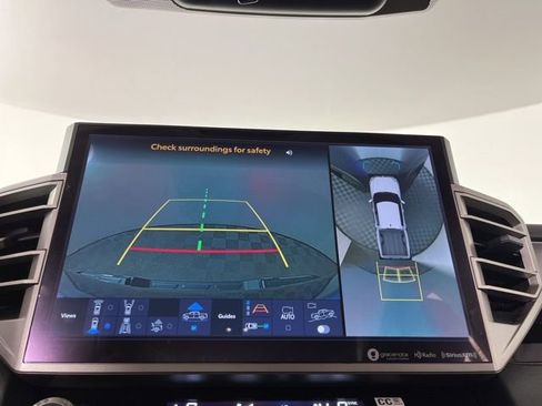 Used 2022 Toyota Tundra SR5 w/ TRD Off-Road Premium Package image 26