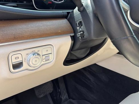 Used 2021 Mercedes-Benz GLE 350 4MATIC image 20