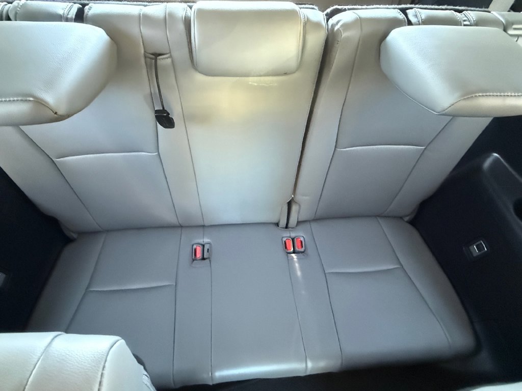 Certified 2022 Toyota Highlander XLE AWD/4WD image 22