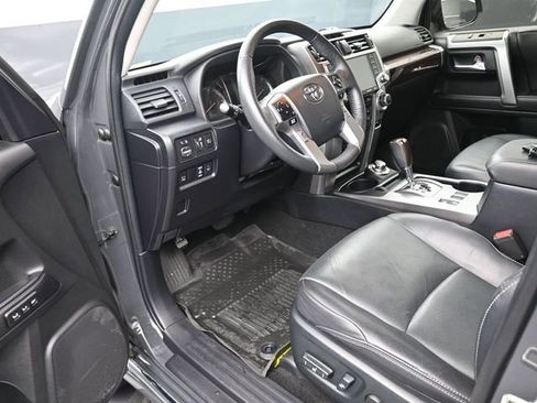 Used 2024 Toyota 4Runner Limited image 12