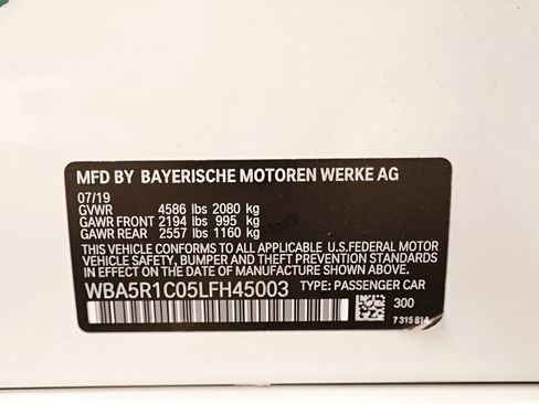 Used 2020 BMW 330i Sedan w/ M Sport Package RWD image 36