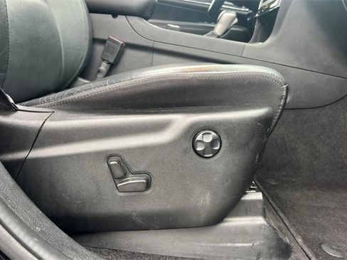 Used 2022 Jeep Grand Cherokee Limited image 23