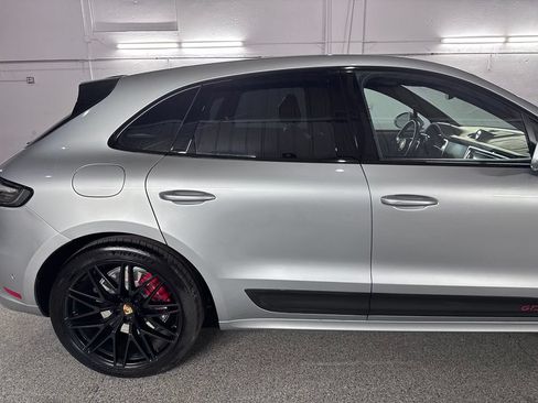 Used 2022 Porsche Macan GTS AWD/4WD image 7