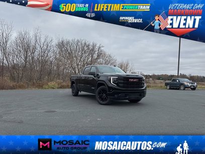 Used 2025 GMC Sierra 1500 Elevation