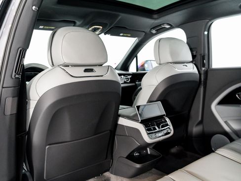 New 2025 Bentley Bentayga Extended Wheelbase image 23