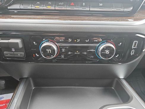 New 2026 GMC Sierra 1500 Elevation w/ Preferred Package image 24