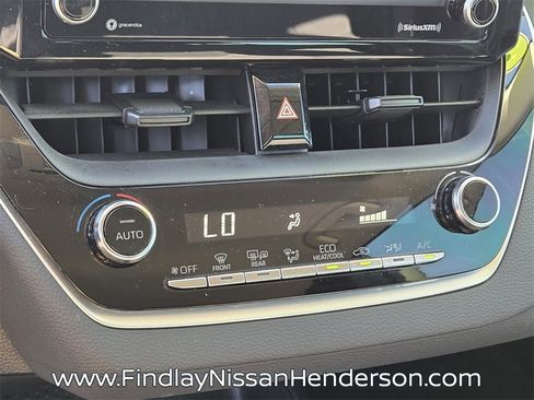 Used 2022 Toyota Corolla LE image 25