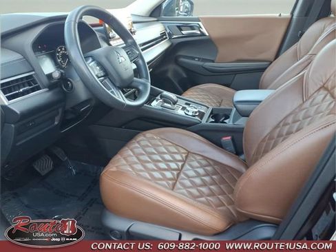 Used 2022 Mitsubishi Outlander ES FWD image 8