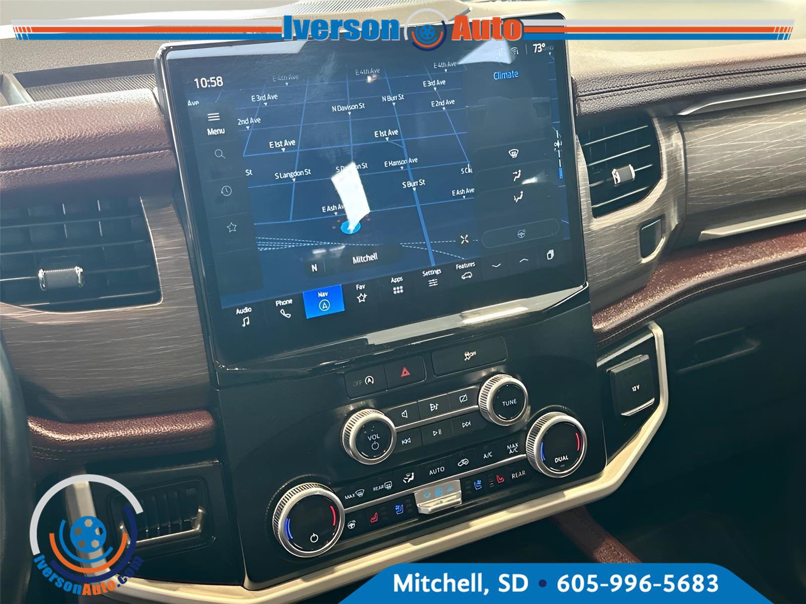 Used 2024 Ford Expedition Max Limited AWD/4WD image 26