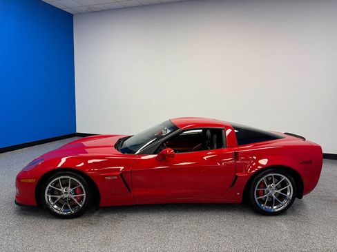 Used 2009 Chevrolet Corvette Z06 w/ Preferred Equipment Group RWD image 5