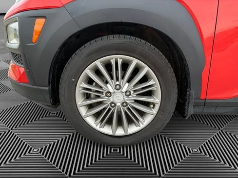 Used 2019 Hyundai Kona SEL FWD image 9