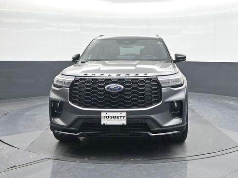 New 2026 Ford Explorer ST-Line w/ ST-Line Street Pack image 5