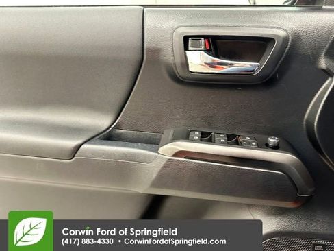 Used 2018 Toyota Tacoma TRD Sport w/ TRD Premium Sport Package image 35