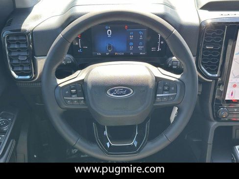 New 2025 Ford Ranger XLT w/ Trailer Tow Package RWD image 23