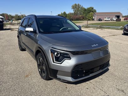 Used 2023 Kia Niro Wind w/ Wind Preserve Package