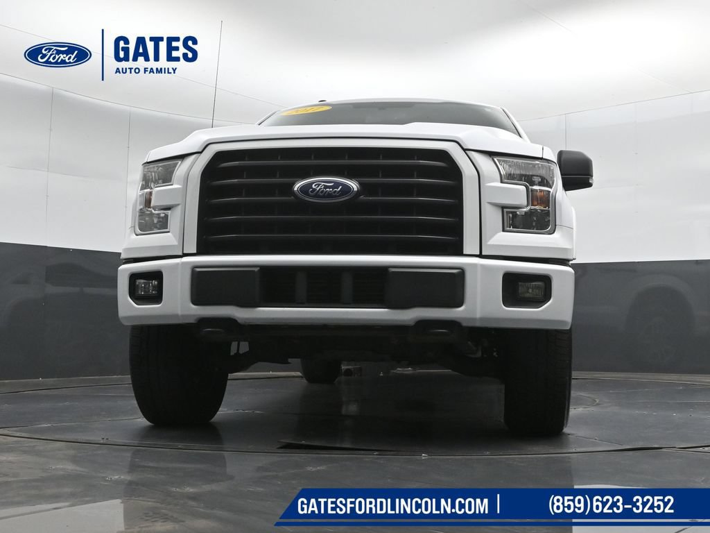 Used 2017 Ford F150 XLT w/ Equipment Group 302A Luxury AWD/4WD image 38