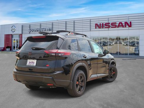 New 2026 Nissan Rogue SV AWD/4WD image 5