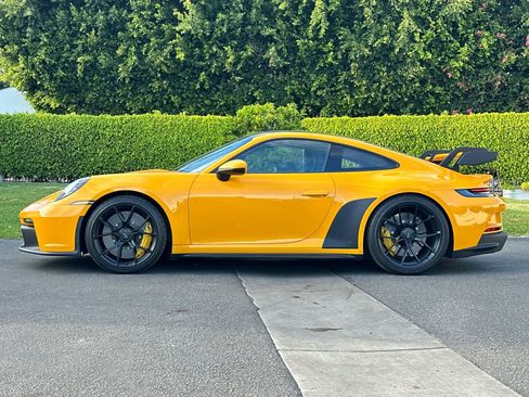 Certified 2022 Porsche 911 GT3 image 2