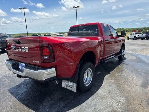 New 2026 RAM 3500 Tradesman AWD/4WD image 5