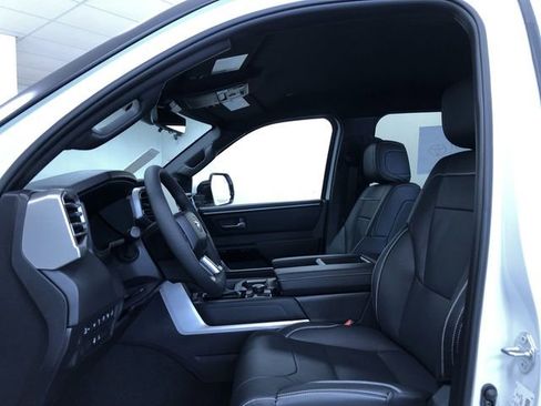 New 2026 Toyota Tundra Limited AWD/4WD image 12