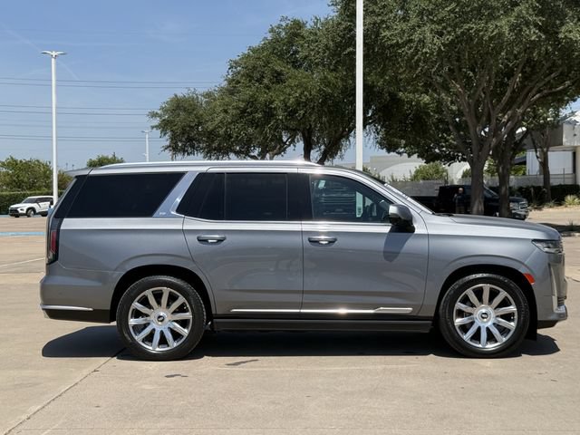 Used 2022 Cadillac Escalade Premium Luxury Platinum w/ Heavy-Duty Trailer Package AWD/4WD image 4