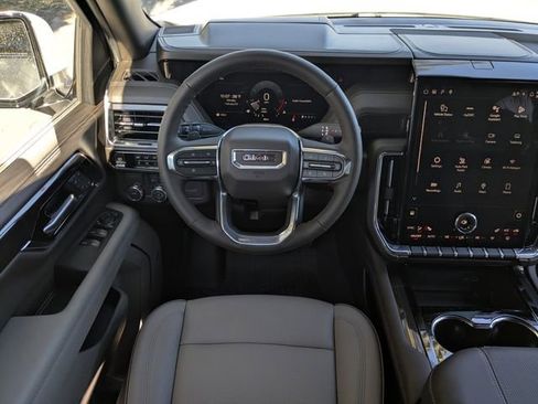 New 2026 GMC Yukon XL Elevation w/ LPO, Floor Liner Package image 18