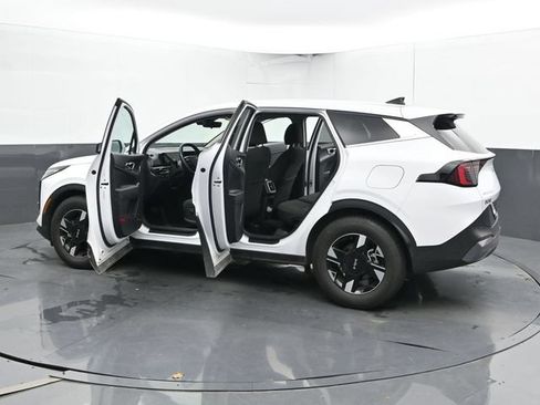 Used 2026 Kia Sportage LX FWD image 55