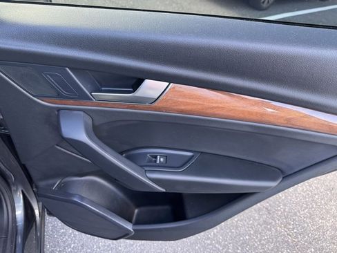 Certified 2022 Audi Q5 2.0T Premium w/ Convenience Package image 30