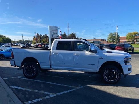 Used 2025 RAM 2500 Laramie image 6