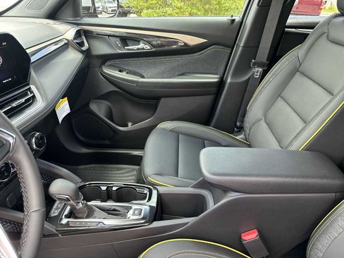 New 2025 Chevrolet TrailBlazer ACTIV w/ Convenience Package image 11