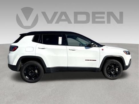 Used 2023 Jeep Compass Trailhawk AWD/4WD image 25