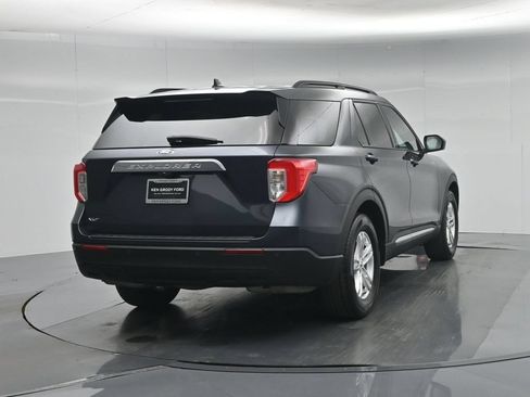 Used 2023 Ford Explorer XLT RWD image 56