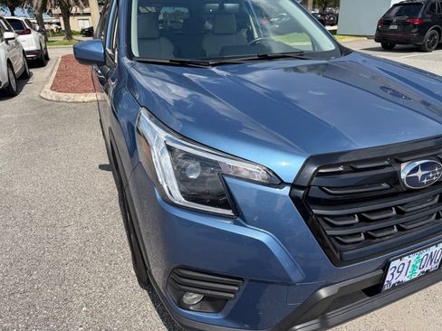 Used 2022 Subaru Forester Premium AWD/4WD image 14