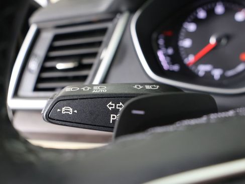 Certified 2023 Audi Q5 2.0T Premium w/ Convenience Package image 29