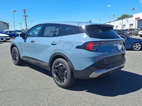 New 2026 Kia Sportage S image 4