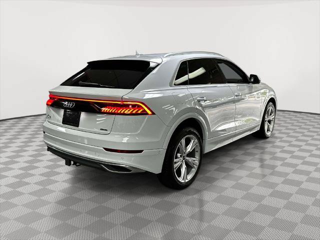 Used 2023 Audi Q8 Premium AWD/4WD image 3
