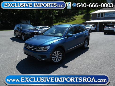 Used 2018 Volkswagen Tiguan SE AWD/4WD image 1