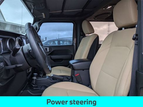 Used 2018 Jeep Wrangler Sport AWD/4WD image 16
