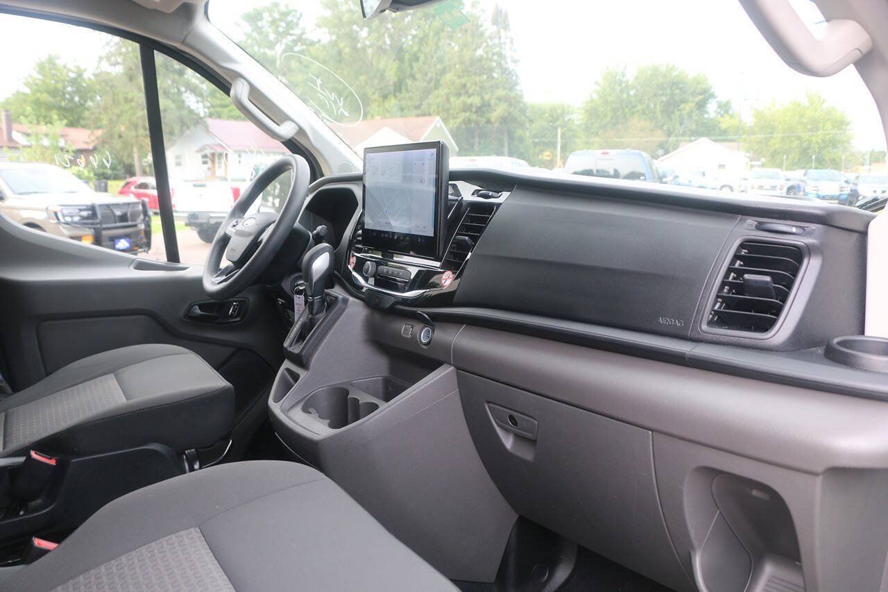 Used 2023 Ford Transit 350 XLT RWD image 28